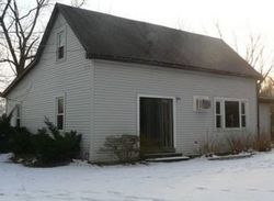 Pre-foreclosure in  UNION HILL RD Fairview Heights, IL 62208