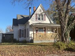 Pre-foreclosure in  N MULBERRY ST Clinton, IL 61727