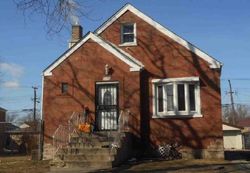 Pre-foreclosure in  S LAMON AVE Chicago, IL 60638