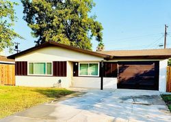 Pre-foreclosure in  MIRIA DR Bakersfield, CA 93304