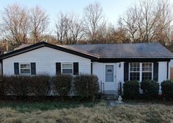 Pre-foreclosure in  MIDNIGHT LN Louisville, KY 40229