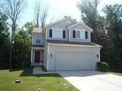 Pre-foreclosure Listing in MOORAGE CT NEW RICHMOND, OH 45157