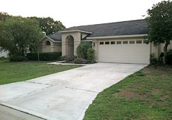 Pre-foreclosure in  BRIDLE DR Plant City, FL 33566