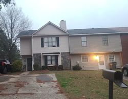 Pre-foreclosure in  CANYON FORGE DR Riverdale, GA 30274