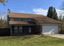 Pre-foreclosure in  FIELDCREST LN Cabot, AR 72023
