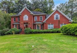 Pre-foreclosure in  ASHETON LN Auburn, AL 36830