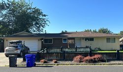 Pre-foreclosure in  N GUINEVERE DR Spokane, WA 99218