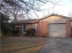 Pre-foreclosure in  S LOMBARD AVE Evansville, IN 47714