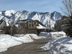 Pre-foreclosure in  S EAGLE CHASE DR Draper, UT 84020