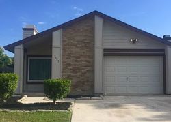 Pre-foreclosure in  SOUTH BND San Antonio, TX 78250