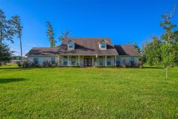 Pre-foreclosure Listing in COUNTY ROAD 2222 CLEVELAND, TX 77327