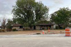 Pre-foreclosure in  MIDER DR San Antonio, TX 78216