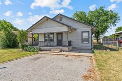 Pre-foreclosure Listing in W HUFFMAN ST KRUM, TX 76249