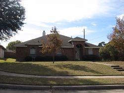 Pre-foreclosure in  MORGAN CIR Cedar Hill, TX 75104