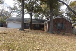 Pre-foreclosure in  STAGE COACH DR Memphis, TN 38134