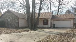 Pre-foreclosure in  LESCHALLAS DR Memphis, TN 38128