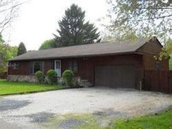 Pre-foreclosure in  BETTY AVE NW Uniontown, OH 44685