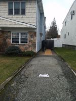 Pre-foreclosure in  SUFFOLK AVE Staten Island, NY 10314