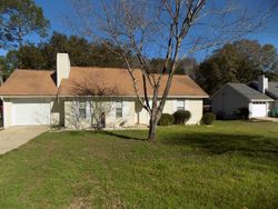 Pre-foreclosure in  JOHN KING RD Crestview, FL 32539