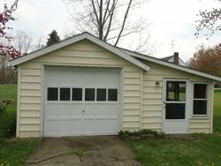 Pre-foreclosure Listing in W BROAD ST NEWTON FALLS, OH 44444