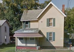 Pre-foreclosure in  SUMMIT ST Salem, OH 44460