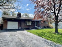 Pre-foreclosure in  BONNYCASTLE AVE Englewood, OH 45322