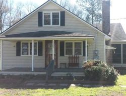 Pre-foreclosure in  SANS SOUCI RD Windsor, NC 27983