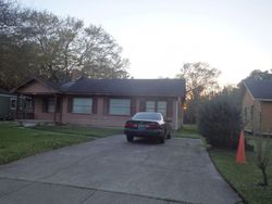 Pre-foreclosure in  GREENWOOD AVE Mobile, AL 36605