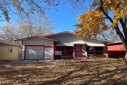 Pre-foreclosure in  NOKOMIS AVE Saint Paul, MN 55119