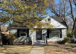 Pre-foreclosure in  NICOLLET AVE Minneapolis, MN 55423