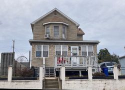 Pre-foreclosure in  RAILWAY AVE Dundalk, MD 21222