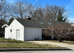 Pre-foreclosure in  GLENDALE RD Baltimore, MD 21239