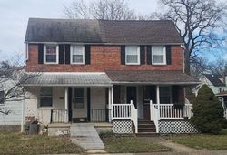 Pre-foreclosure in  GREENWOOD AVE Baltimore, MD 21206