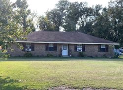 Pre-foreclosure in  LIRETTE ST Houma, LA 70360