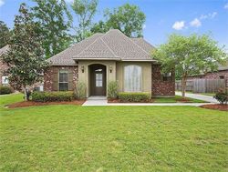 Pre-foreclosure in  WILLOW POINT DR Denham Springs, LA 70726