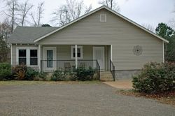 Pre-foreclosure in  EIGHT MILE LOOP Natchitoches, LA 71457