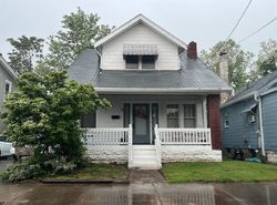 Pre-foreclosure in  W 30TH ST Latonia, KY 41015