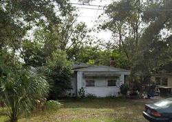 Pre-foreclosure in  BANKS RD Jacksonville, FL 32246