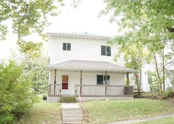 Pre-foreclosure in  S 5TH ST Burlington, IA 52601