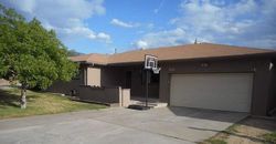 Pre-foreclosure in  E 27TH CT Des Moines, IA 50317