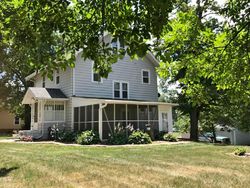 Pre-foreclosure Listing in N 6TH ST ESTHERVILLE, IA 51334