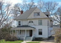 Pre-foreclosure in  COLLEGE AVE Davenport, IA 52803