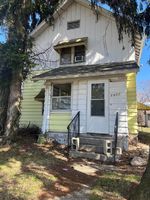 Pre-foreclosure in  SMITH ST Fort Wayne, IN 46806