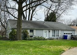 Pre-foreclosure in  RUE ROYALE CT Kokomo, IN 46902