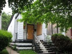 Pre-foreclosure in  S LOOMIS BLVD Chicago, IL 60620