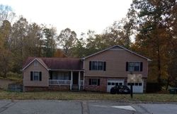 Pre-foreclosure in  SCENIC MOUNTAIN DR Snellville, GA 30039