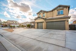 Pre-foreclosure in  CAMINO CINCO Victorville, CA 92392