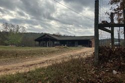 Pre-foreclosure in  CLAYWOOD LN Hot Springs National Park, AR 71901