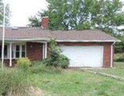 Pre-foreclosure in  1400TH AVE Mount Pulaski, IL 62548