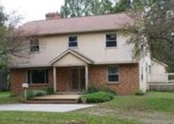 Pre-foreclosure in  OLENTANGY RIVER RD Columbus, OH 43214